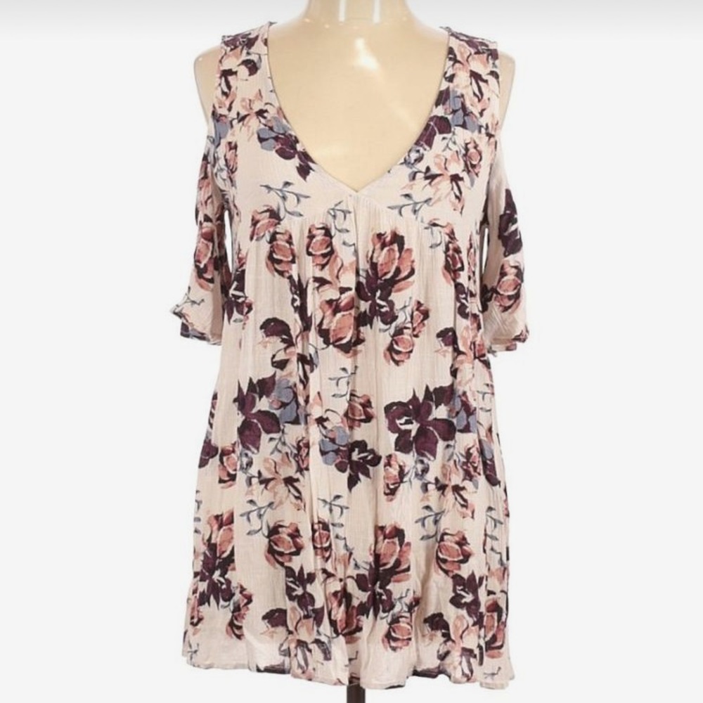 Kendal & Kylie Cold Shoulder Floral Dress